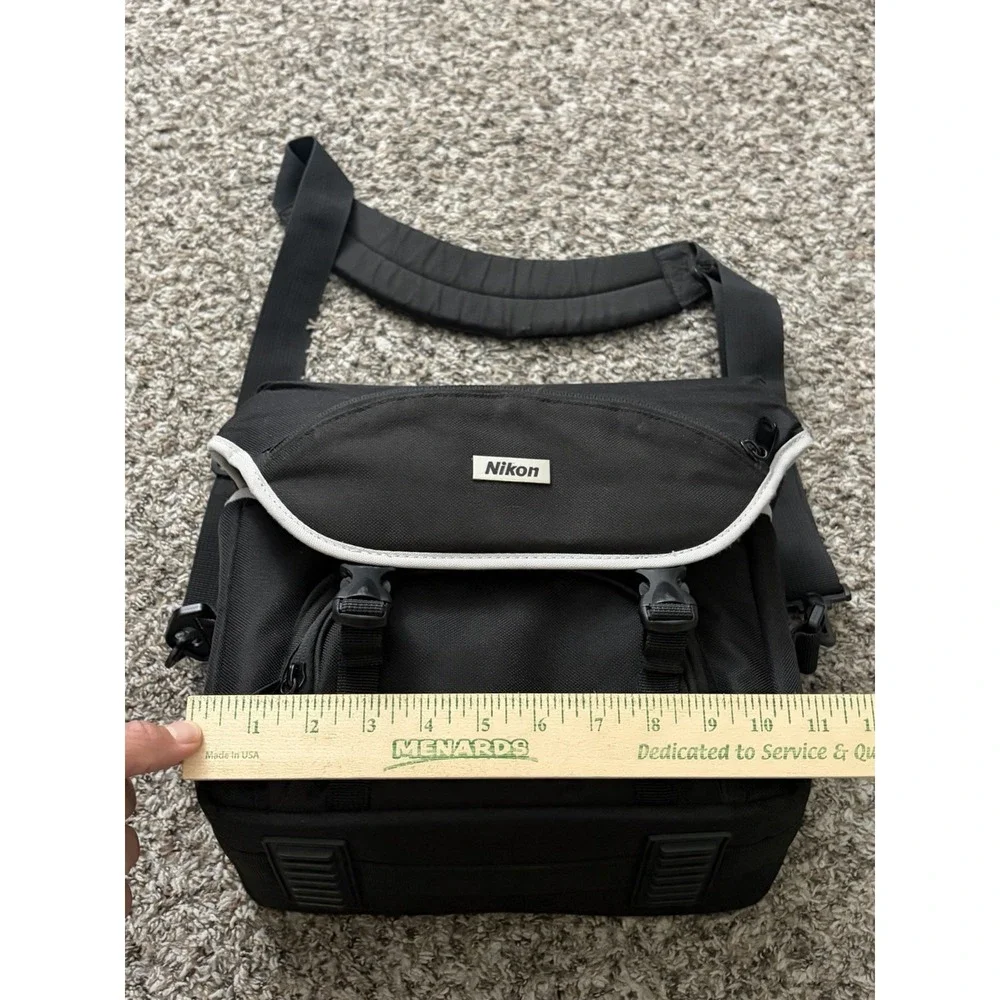 Nikon DSLR Camera Bag Black With Shoulder Strap